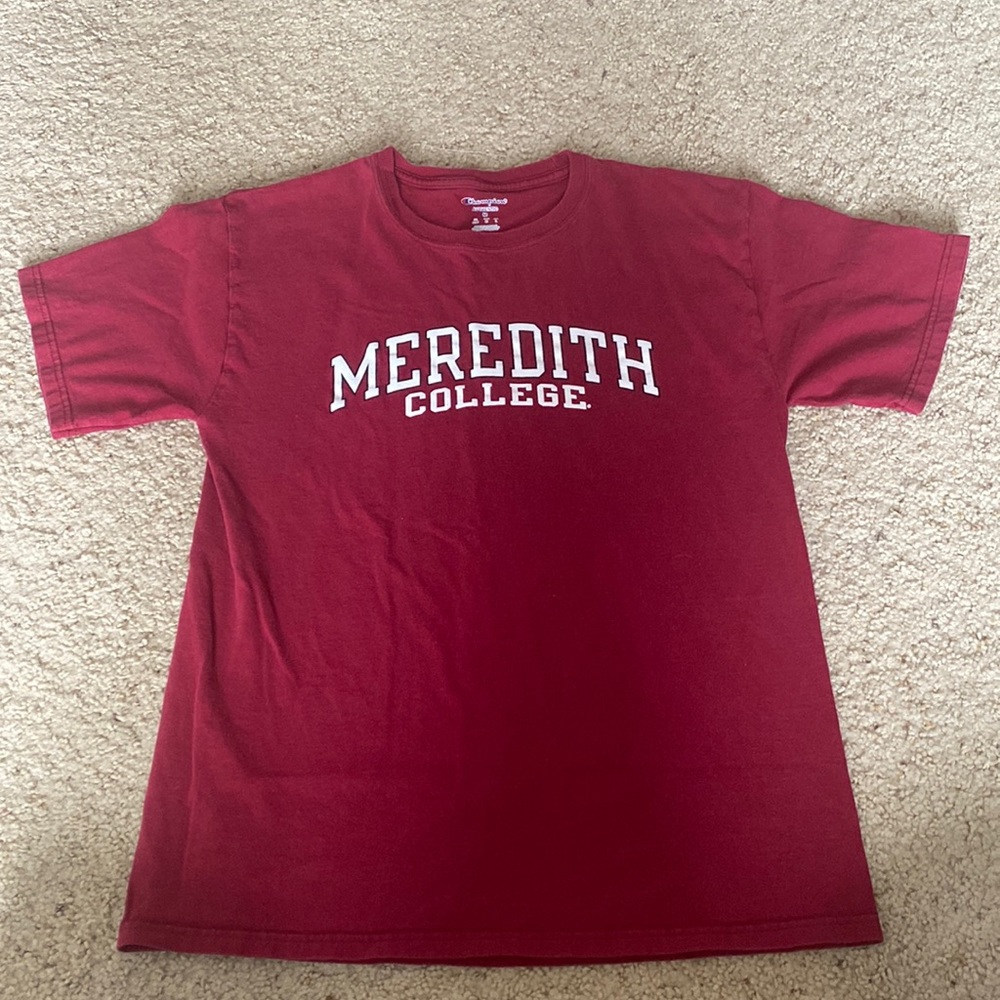 Meredith College t shirt